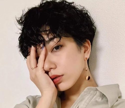 女生短发怎么烫好看小卷 21年头发少女性最新小卷短发上线