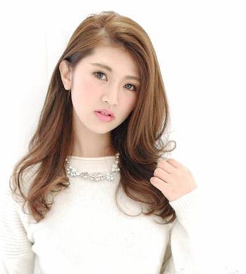 女生中长内扣梨花头发型图片 女生三七分中长内扣梨花头发型