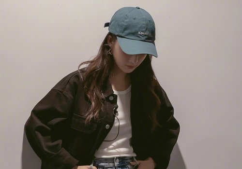 βѳŮ³̷ 21Ůͬڿ۵̷β