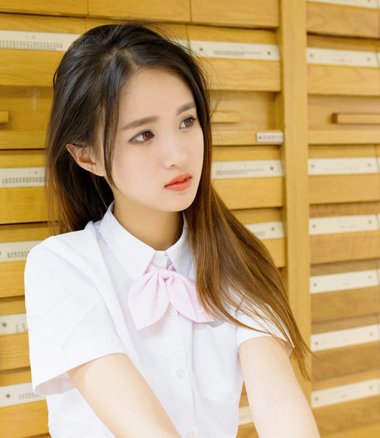脸中庭长适合什么发型 面部中庭长适合发型