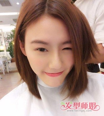 女生到锁骨的直发发型图片 女生直发锁骨发发型图片大全