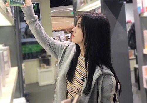 黑长直依旧是高中淑女最爱发型 时下高中少女长直发流行款锦集